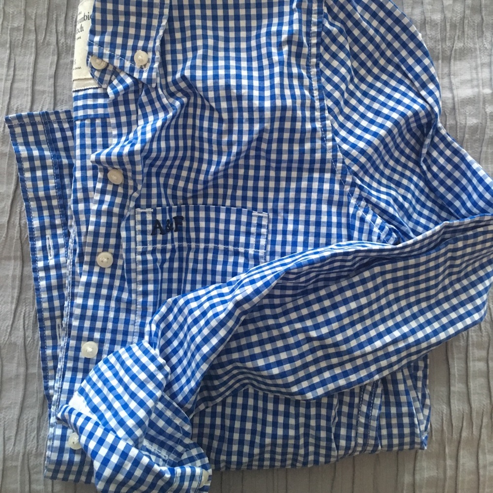 A&F Blue/White Checkered Button Down
